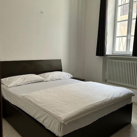 Fiore Apartments Fiorenzuola d'Arda Bagian luar foto